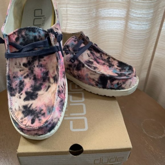 Hey Dude Shoes - Hey Dude, size 7, tie dye